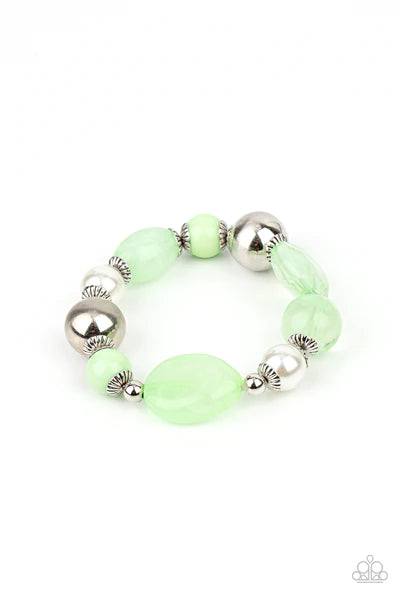 Paparazzi Bracelet ~ Resort Ritz - Green