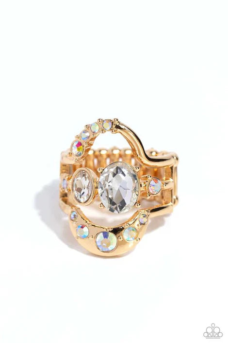 Paparazzi Shopaholic Statement - Ring Gold Fashion Fix Exclusive Iridescent